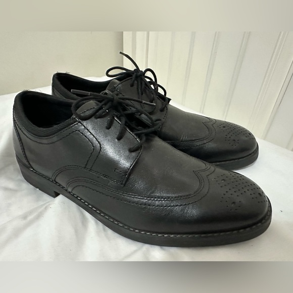 rockport fast brogues